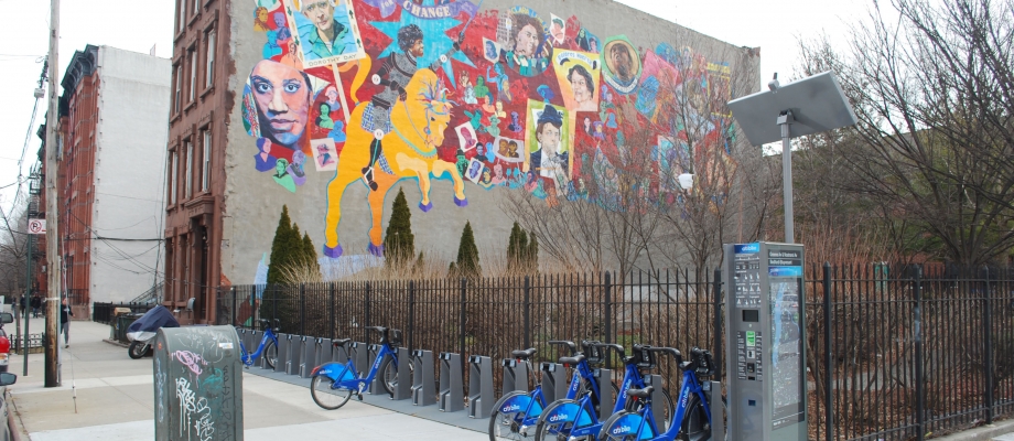 Brooklyn Kiosk with art-600x250.jpg