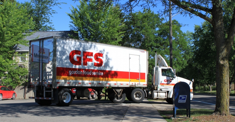 Gordon_Food_Service_Delivery_Truck.JPG