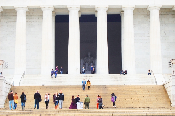 Lincoln_memorial_2.jpg