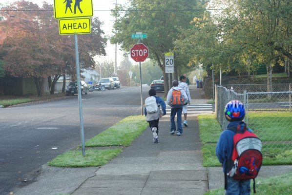 walk_to_school_1.jpg